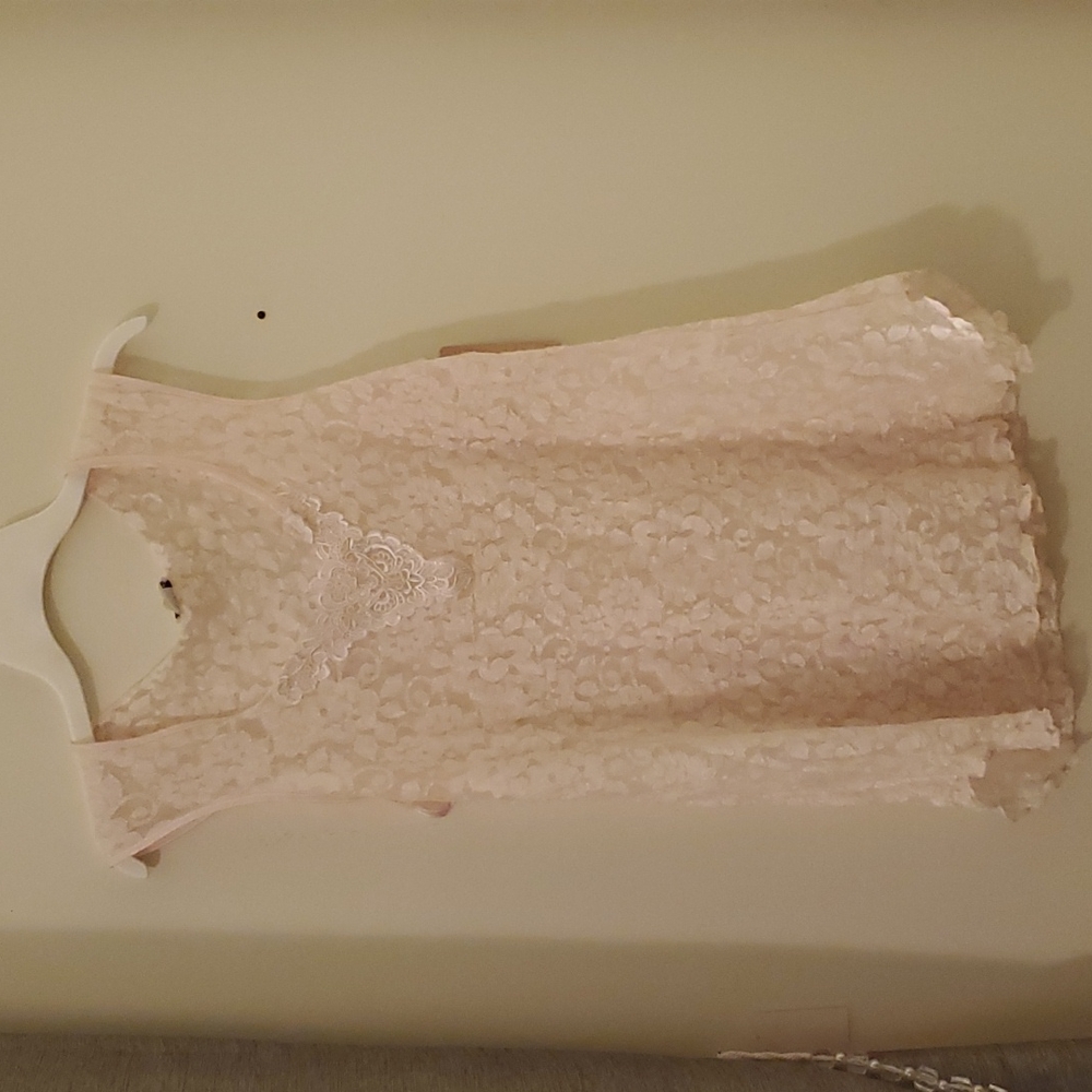 Cliche pink lace sleepwear